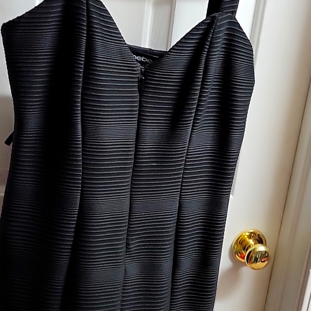 Bebe dress